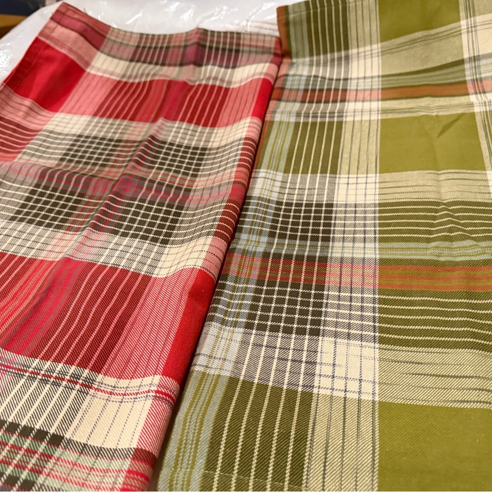 New Pottery Barn ‘JACKSON’ Plaid Holiday Pillow Cover, Red, 24”, 2012 #2